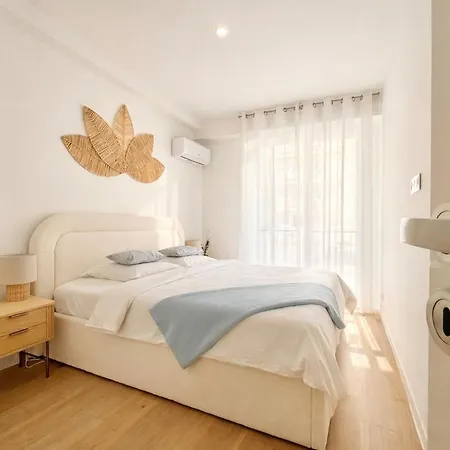 شقة Luxury Beachfront 2br Promenade Des