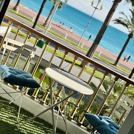 Luxury Beachfront 2br Promenade Des شقة