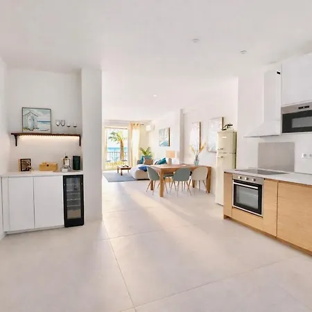 شقة Luxury Beachfront 2br Promenade Des *