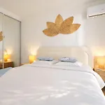Luxury Beachfront 2br Promenade Des شقة *