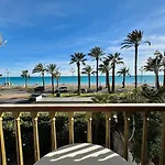 Luxury Beachfront 2br Promenade Des Appartamento Nizza