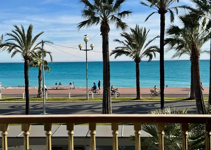 Luxury Beachfront 2br Promenade Des