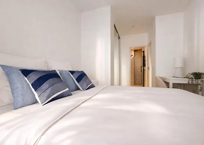 Luxury Beachfront 2br Promenade Des