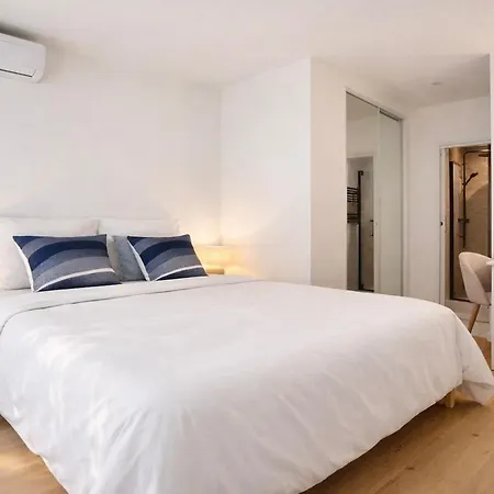 Luxury Beachfront 2br Promenade Des
