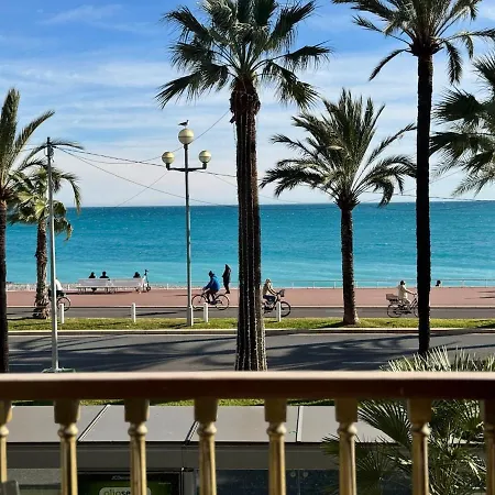 Luxury Beachfront 2br Promenade Des